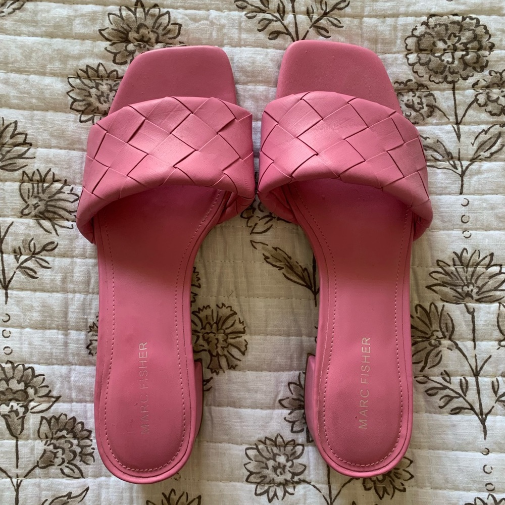 Marc Fisher Casper Heeled Sandal - Picture 4 of 4